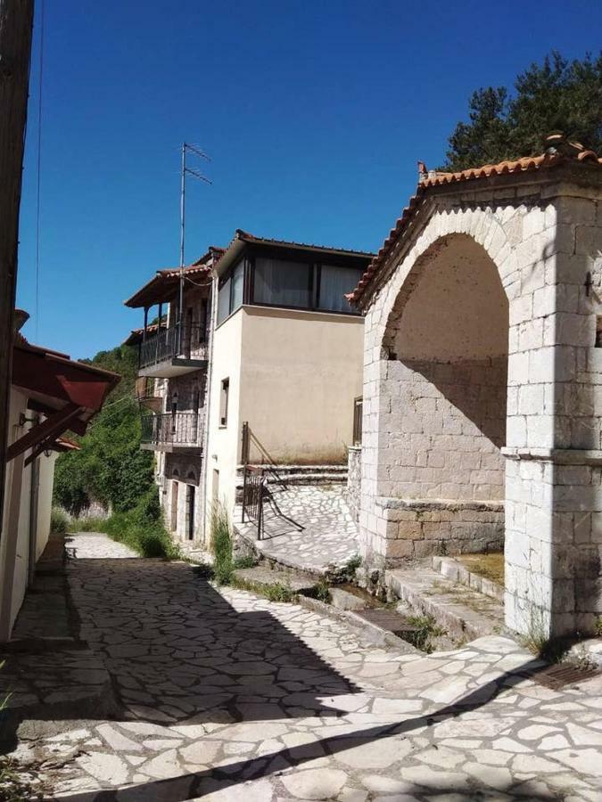 Ferienwohnung Pera Vrisi Zátouna Exterior foto